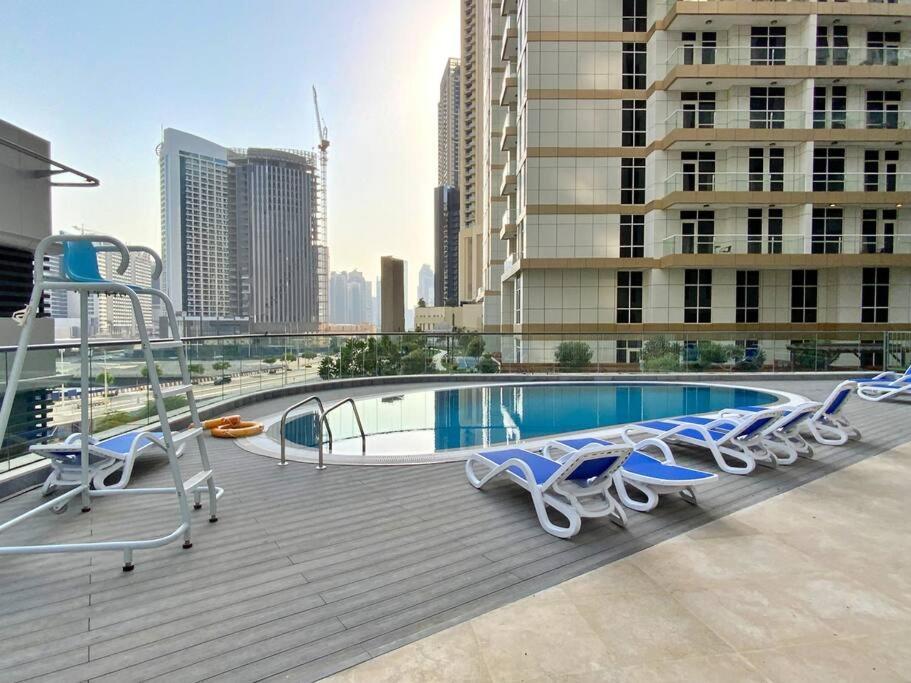 Vvk Holiday Homes, Dunya Tower Dubai Luaran gambar